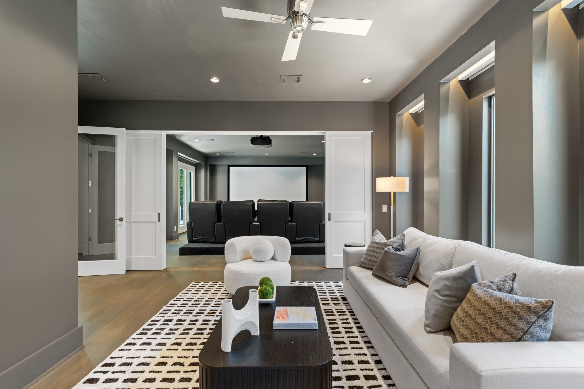 3703 Wroxton Road, West University Place, TX 77005