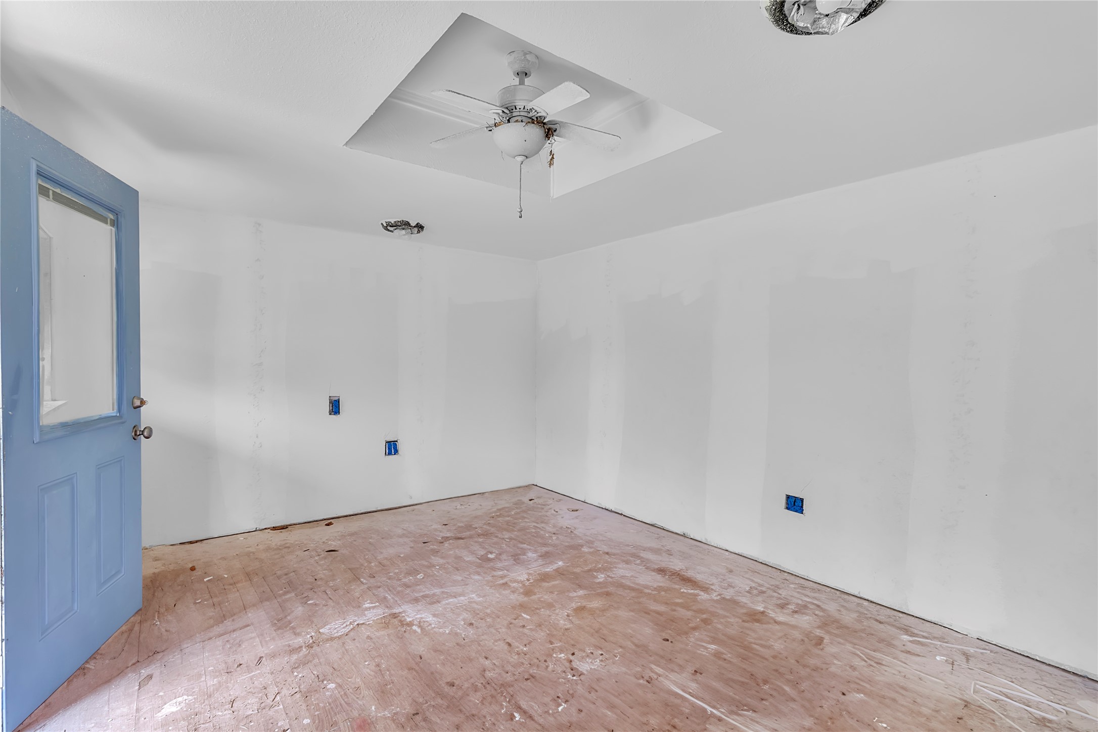 7220 Moore, Hitchcock, TX 77563