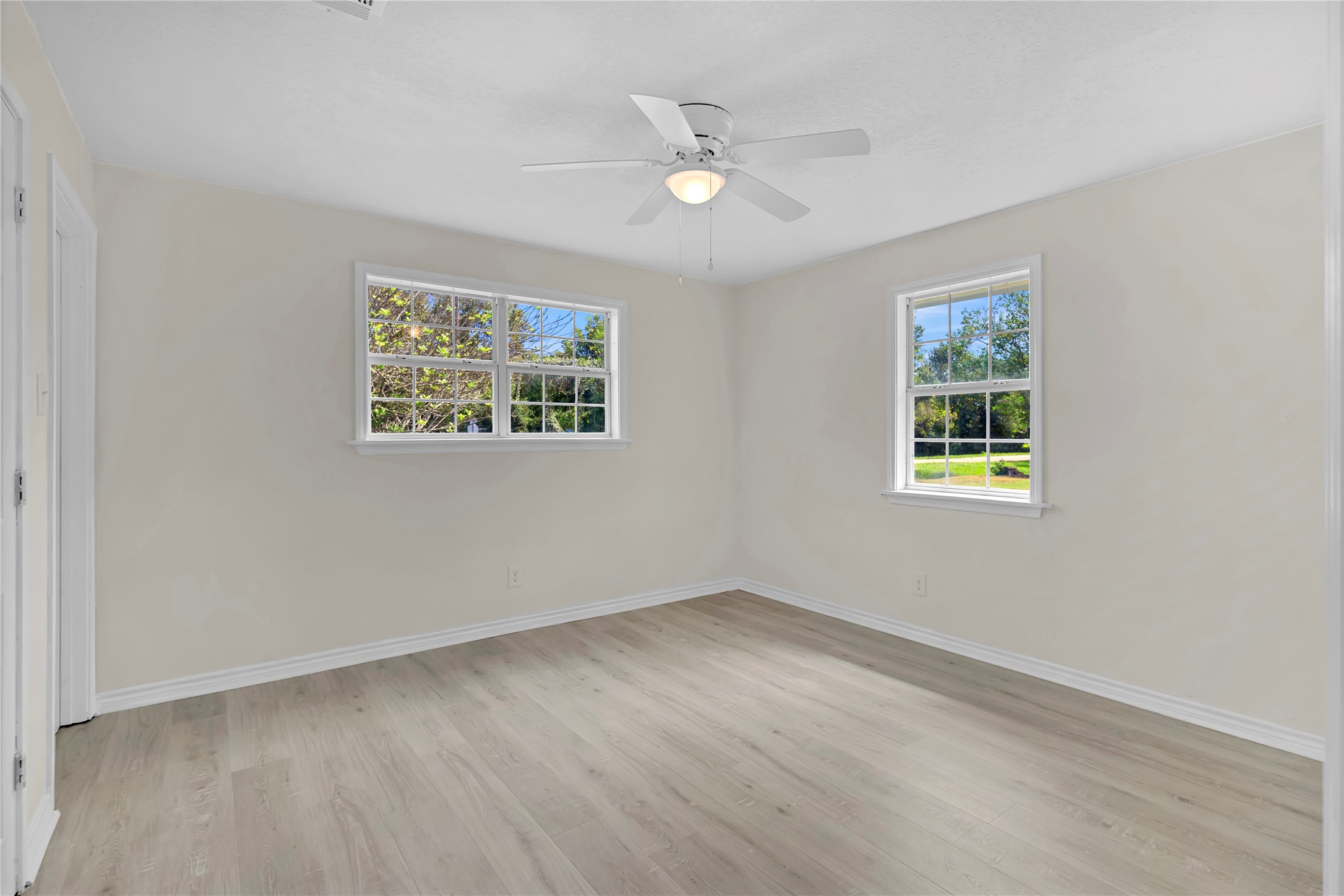 7220 Moore, Hitchcock, TX 77563