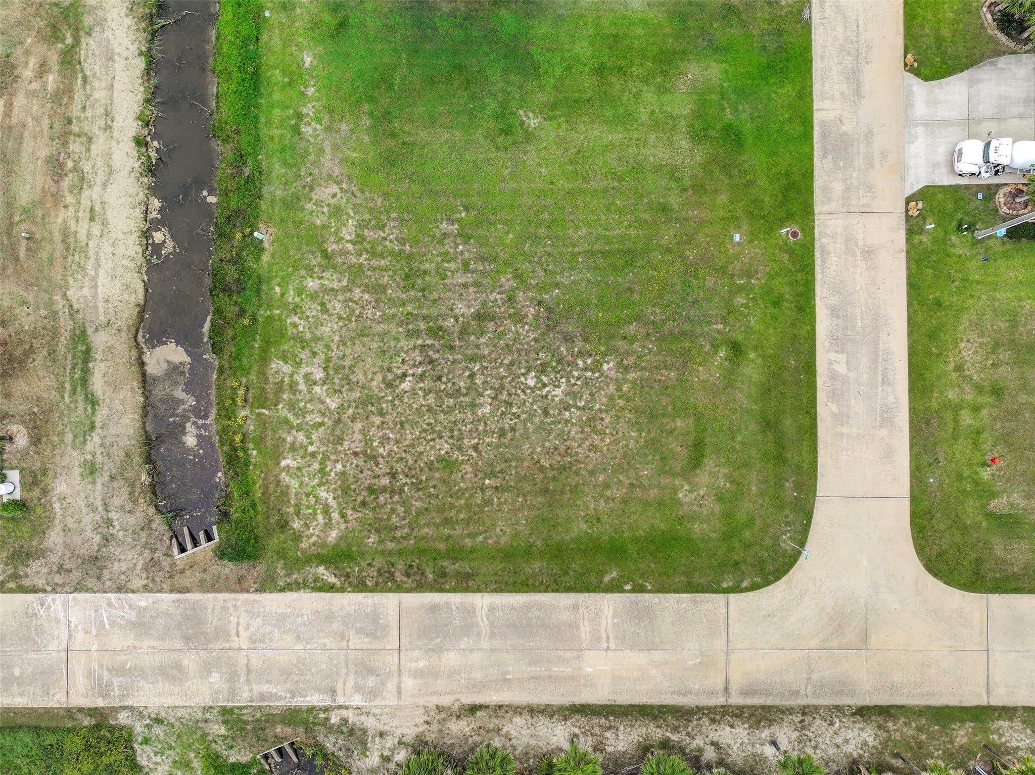 4002 Shallow Reef Court, Galveston, TX 77554