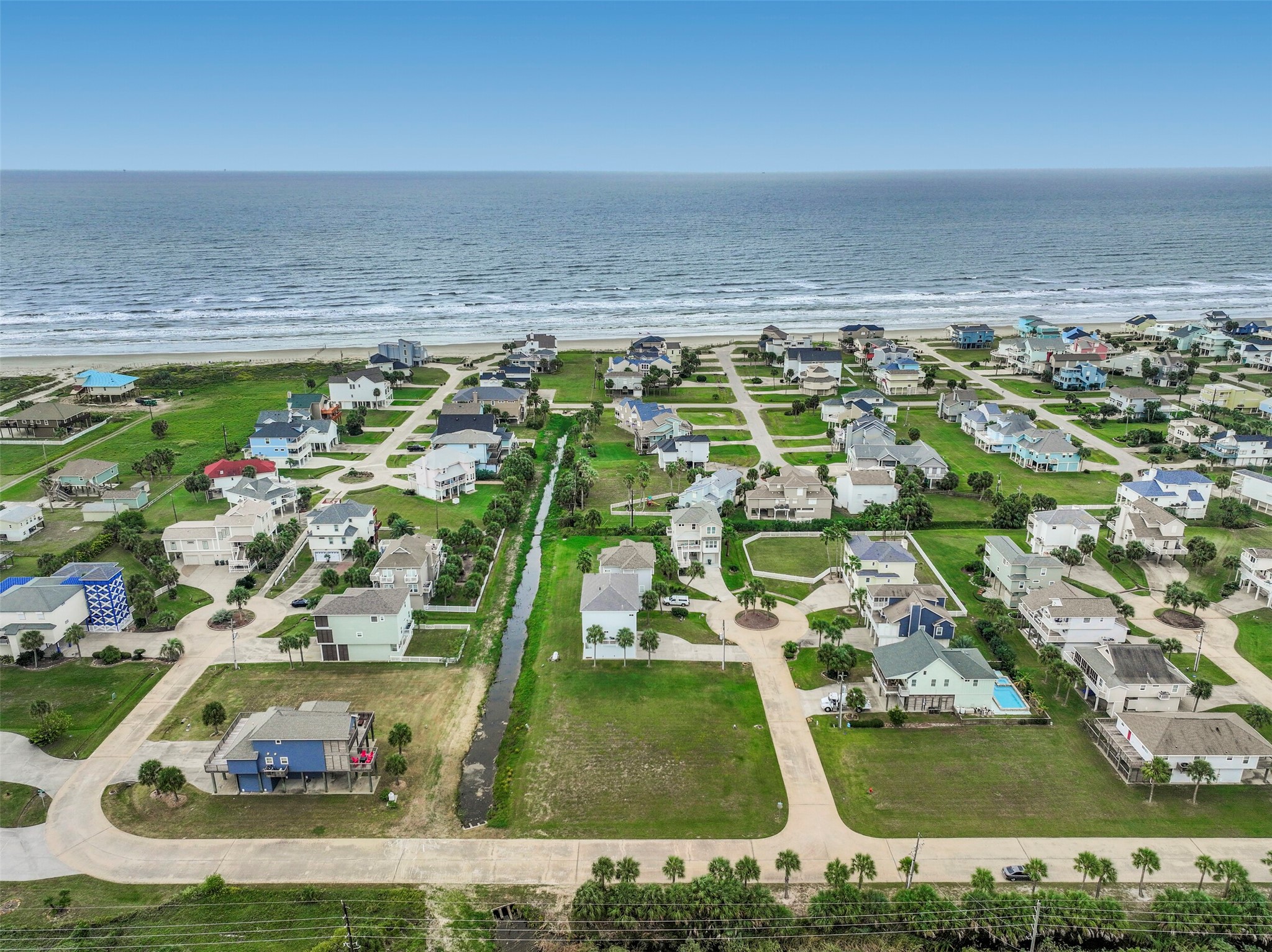 4002 Shallow Reef Court, Galveston, TX 77554