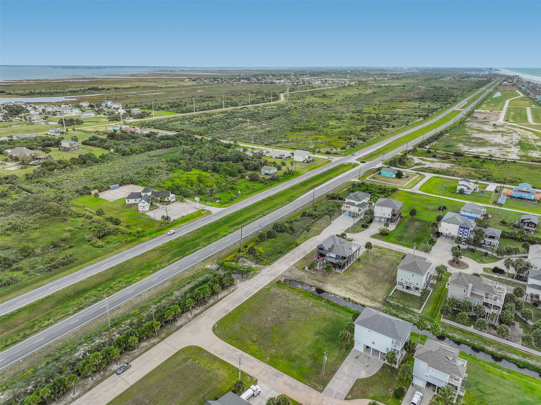 4002 Shallow Reef Court, Galveston, TX 77554