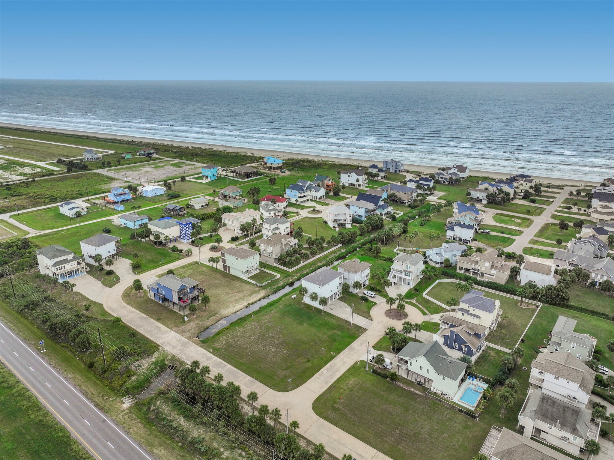 4002 Shallow Reef Court, Galveston, TX 77554