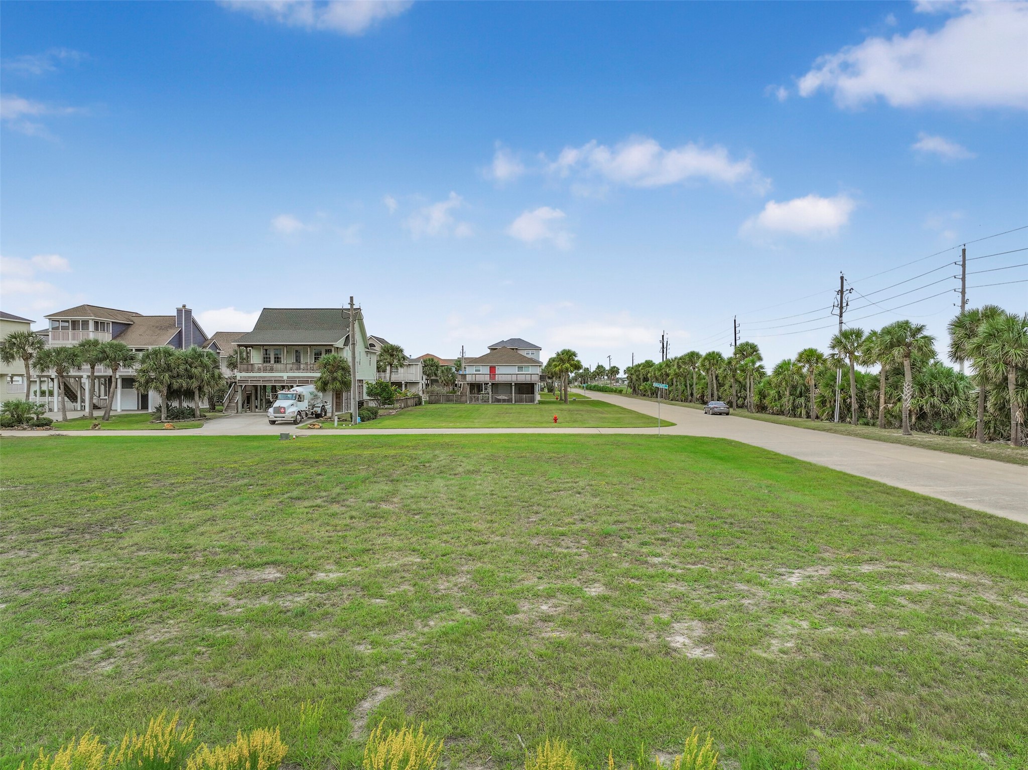 4002 Shallow Reef Court, Galveston, TX 77554