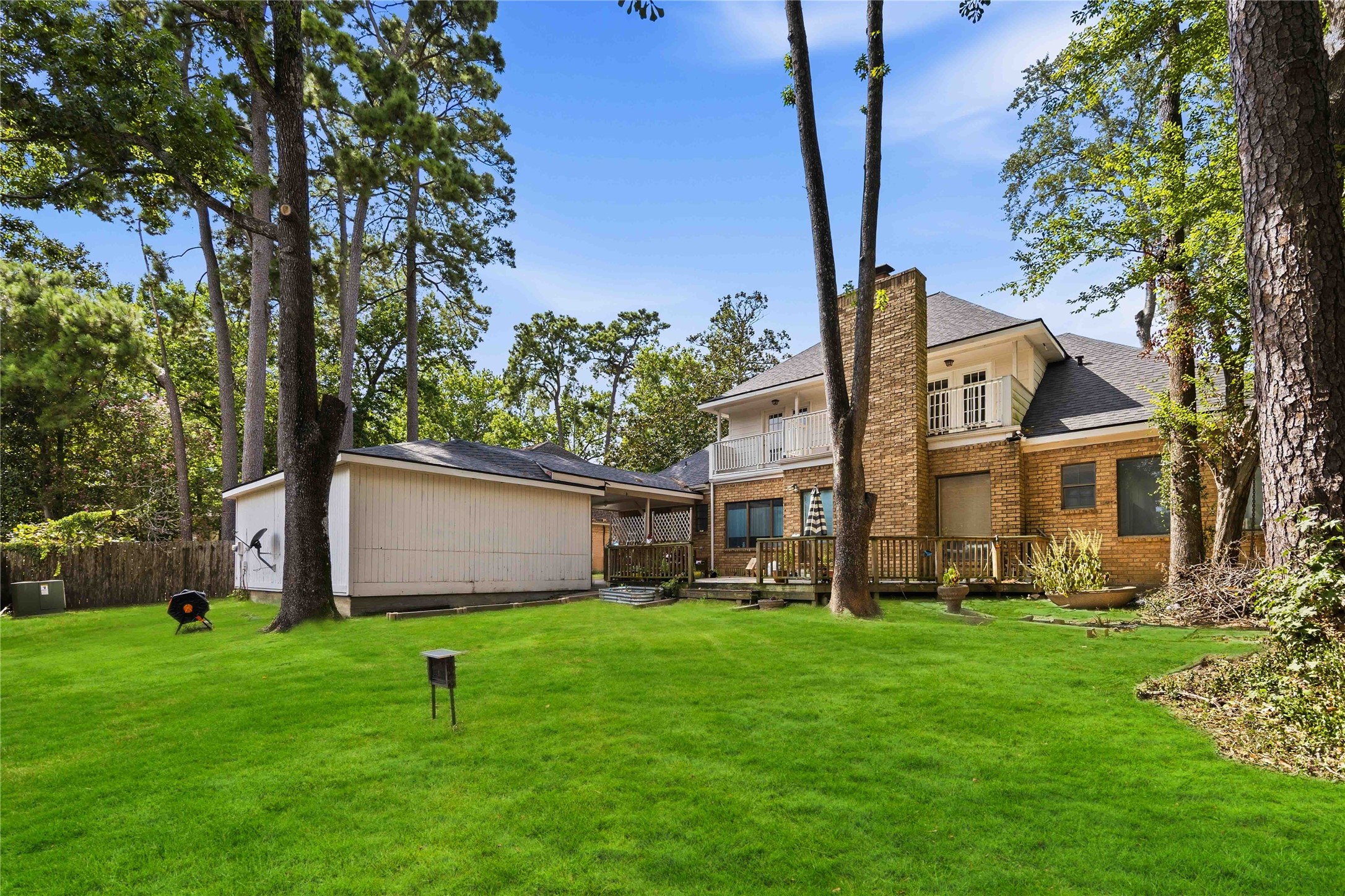 5422 Windy Lake Drive, Houston, TX 77345