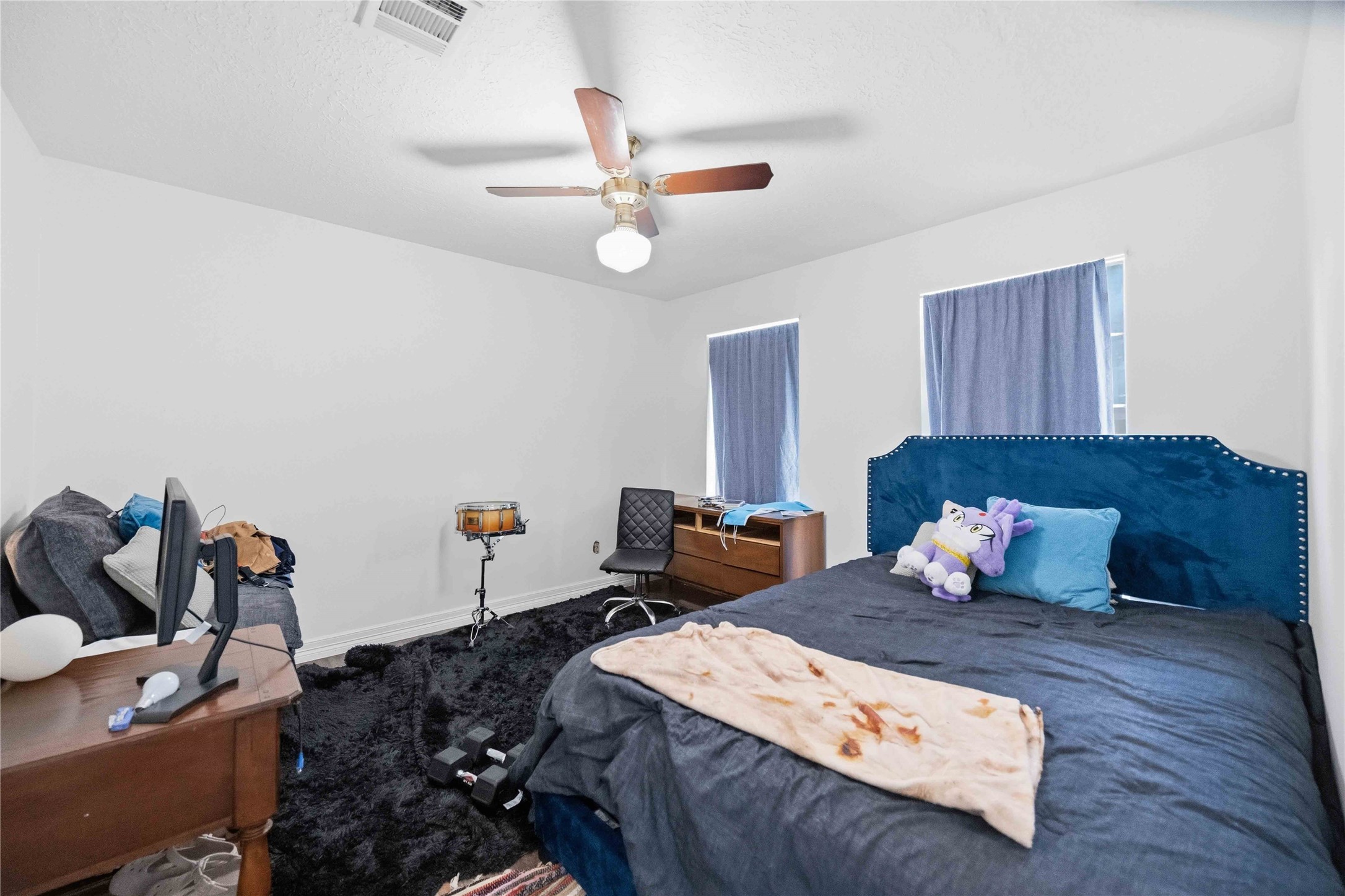 5422 Windy Lake Drive, Houston, TX 77345