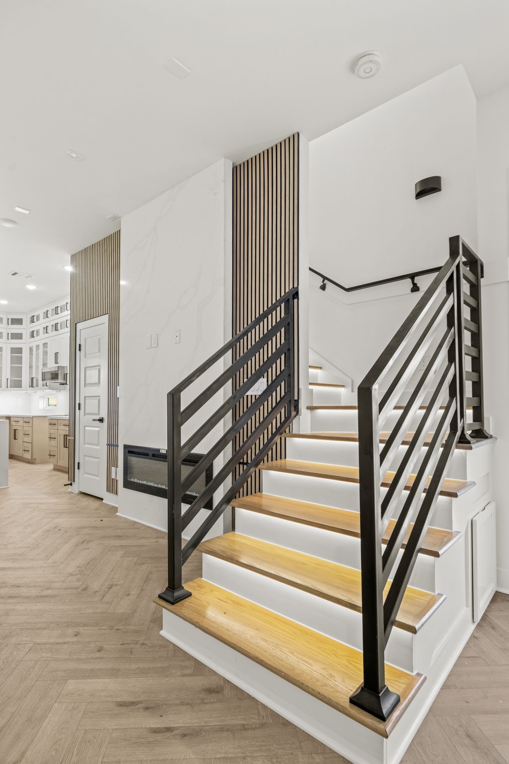 5109 Higgins Street, Houston, TX 77033