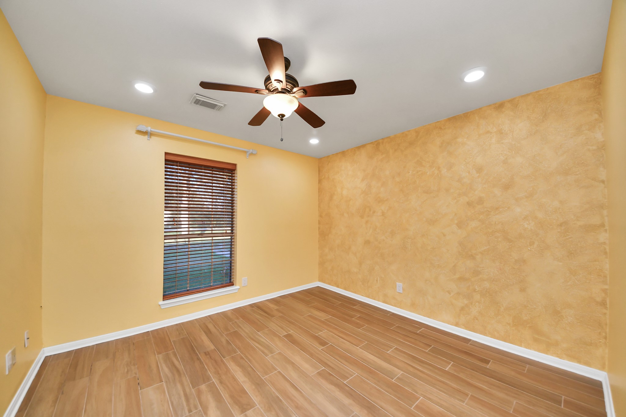 4503 Patterson Lane, Manvel, TX 77578