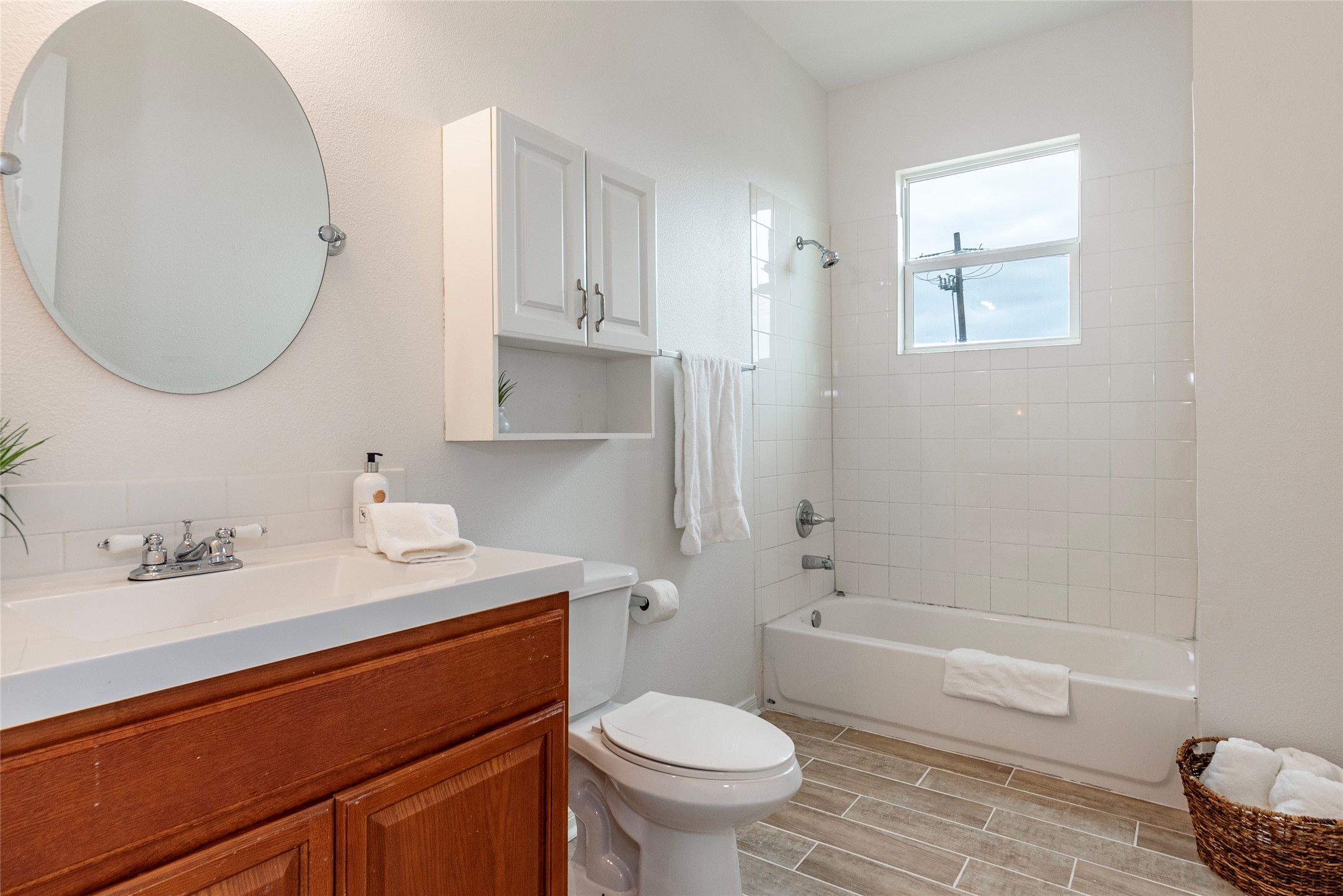 1101 54th Street, Galveston, TX 77551