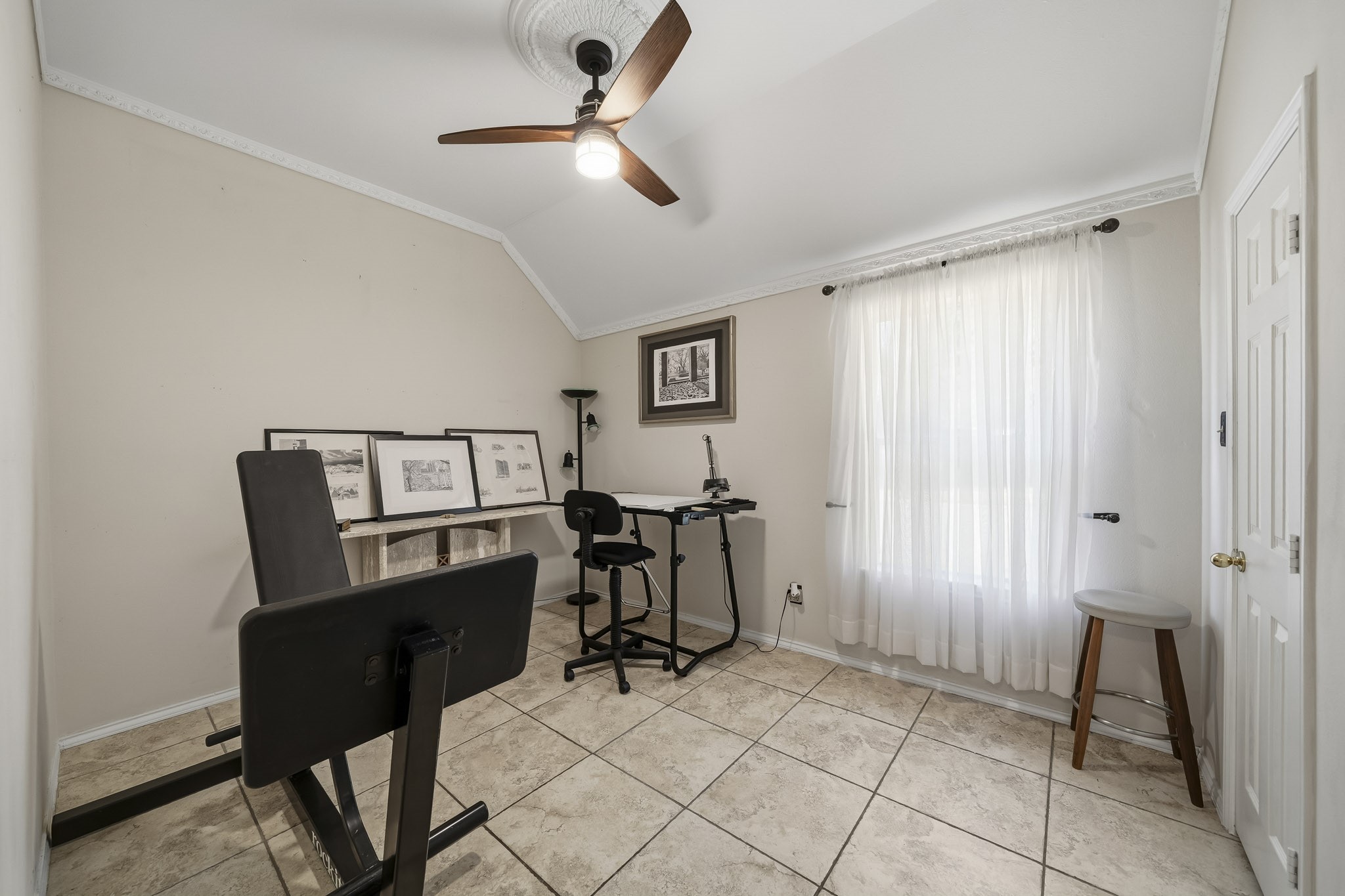 3802 Shady Breeze Drive, Houston, TX 77082