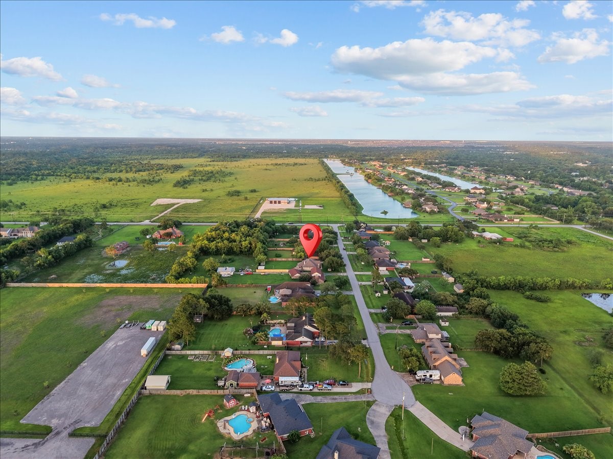 14018 Cimarron Road, Santa Fe, TX 77517
