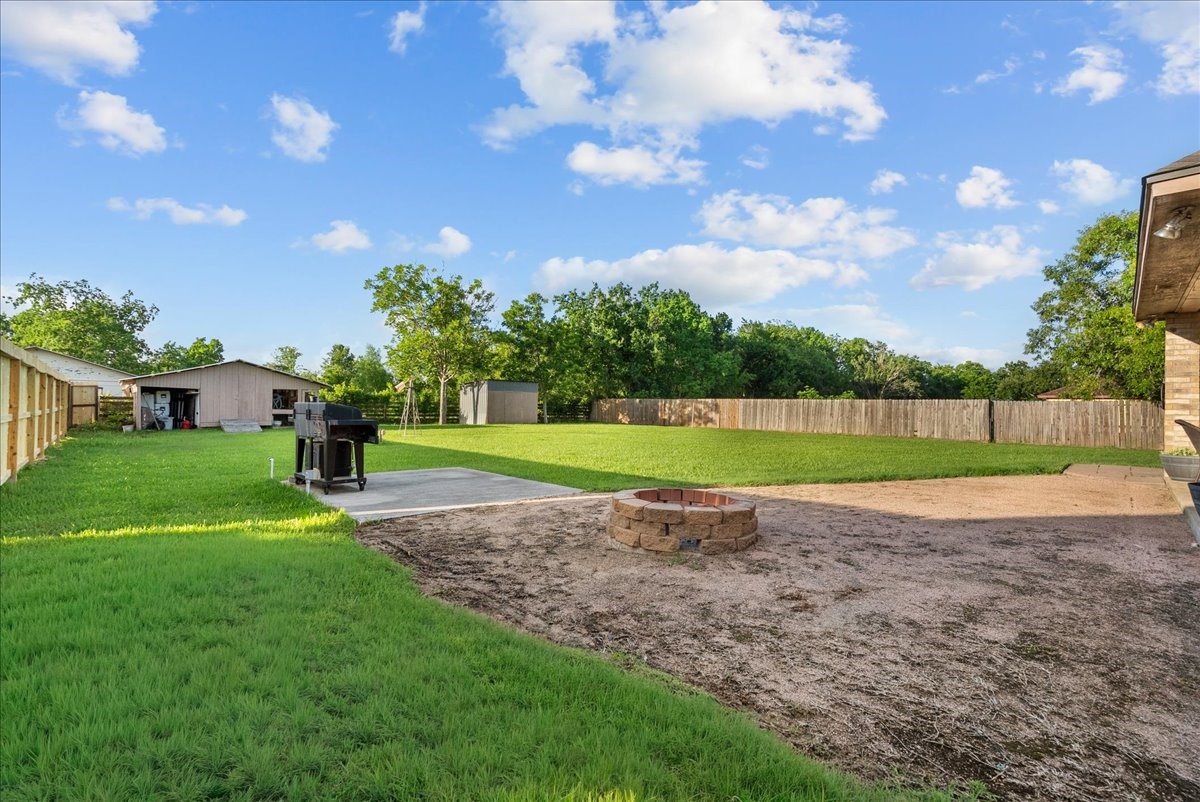14018 Cimarron Road, Santa Fe, TX 77517