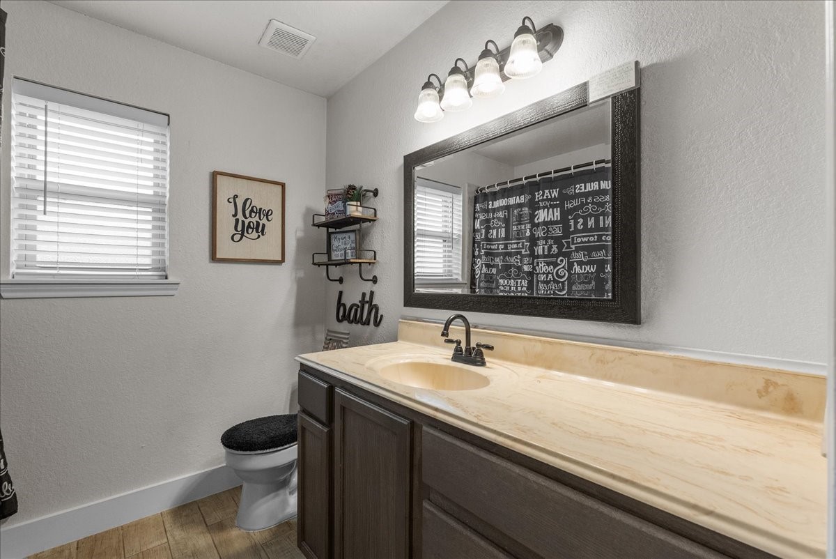 14018 Cimarron Road, Santa Fe, TX 77517