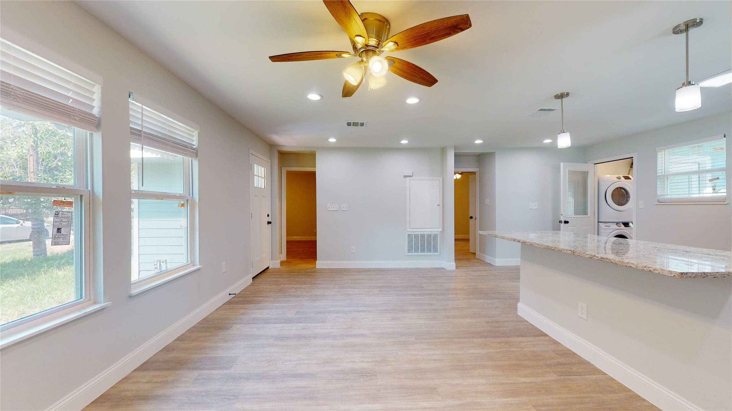 227 Kansas Street, Bacliff, TX 77518