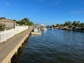 2417 Gerol Drive, Galveston, TX 77551 2417 Gerol Drive, Galveston, TX 77551