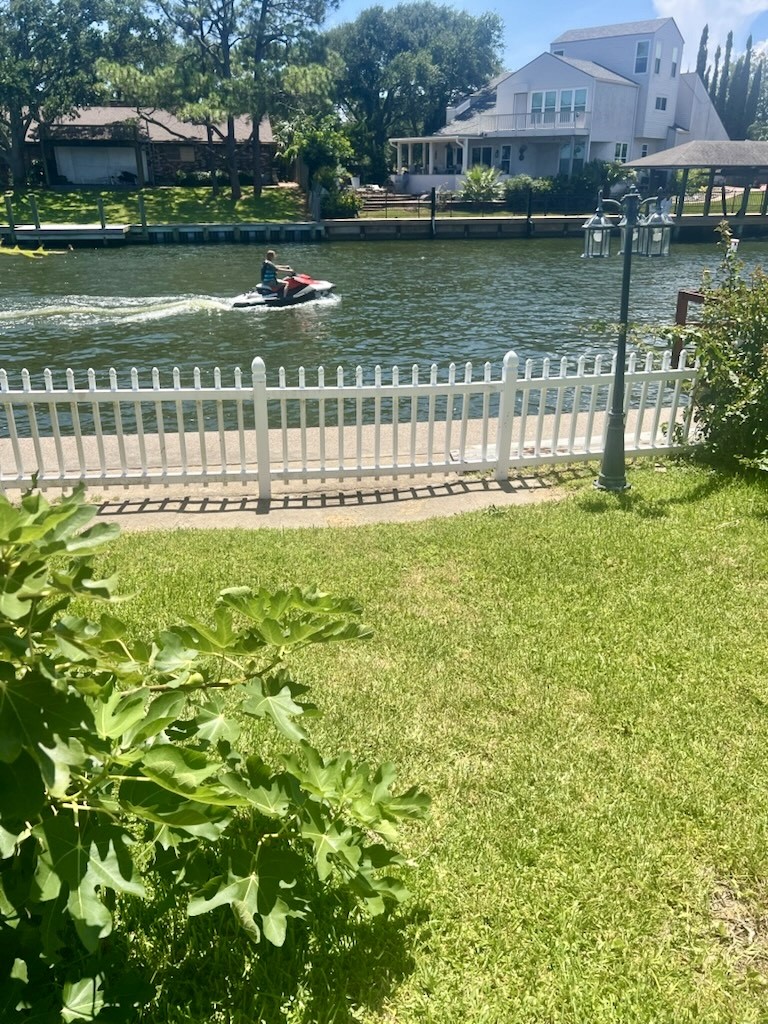 2417 Gerol Drive, Galveston, TX 77551