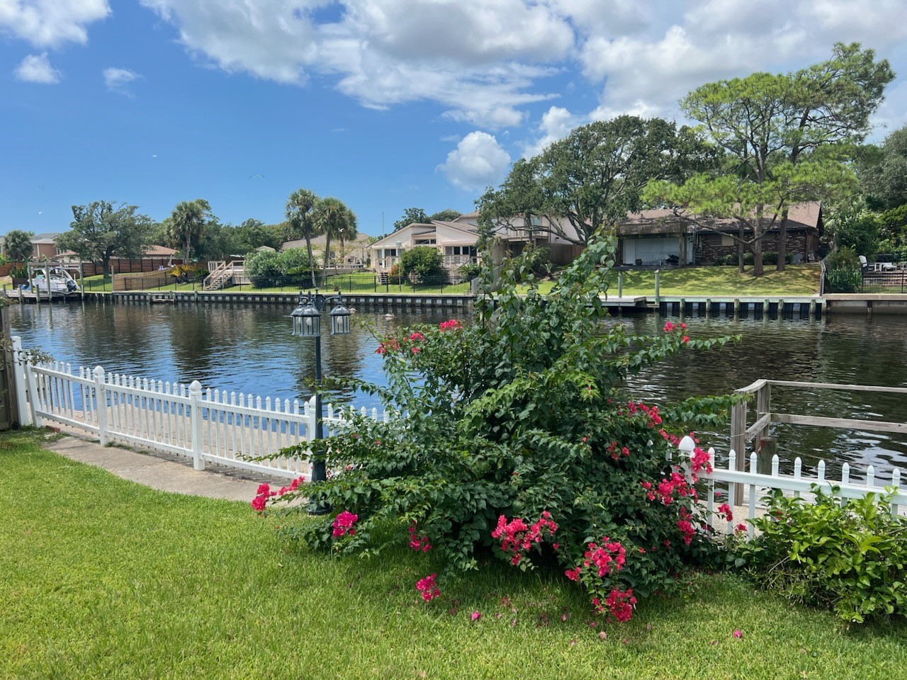 2417 Gerol Drive, Galveston, TX 77551 2417 Gerol Drive, Galveston, TX 77551