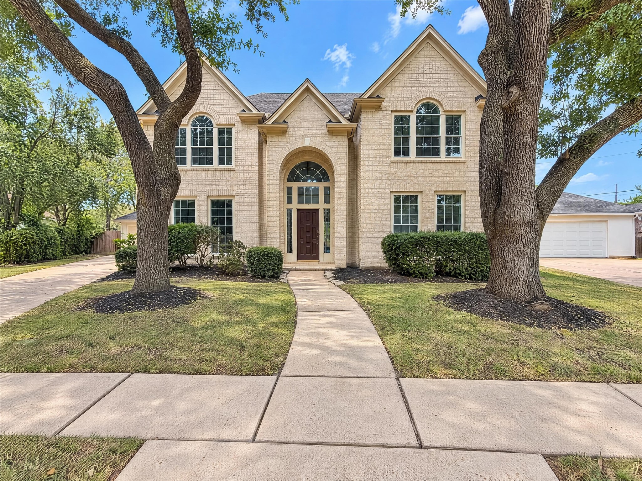 3407 Woodbine Place, Pearland, TX 77584 3407 Woodbine Place, Pearland, TX 77584
