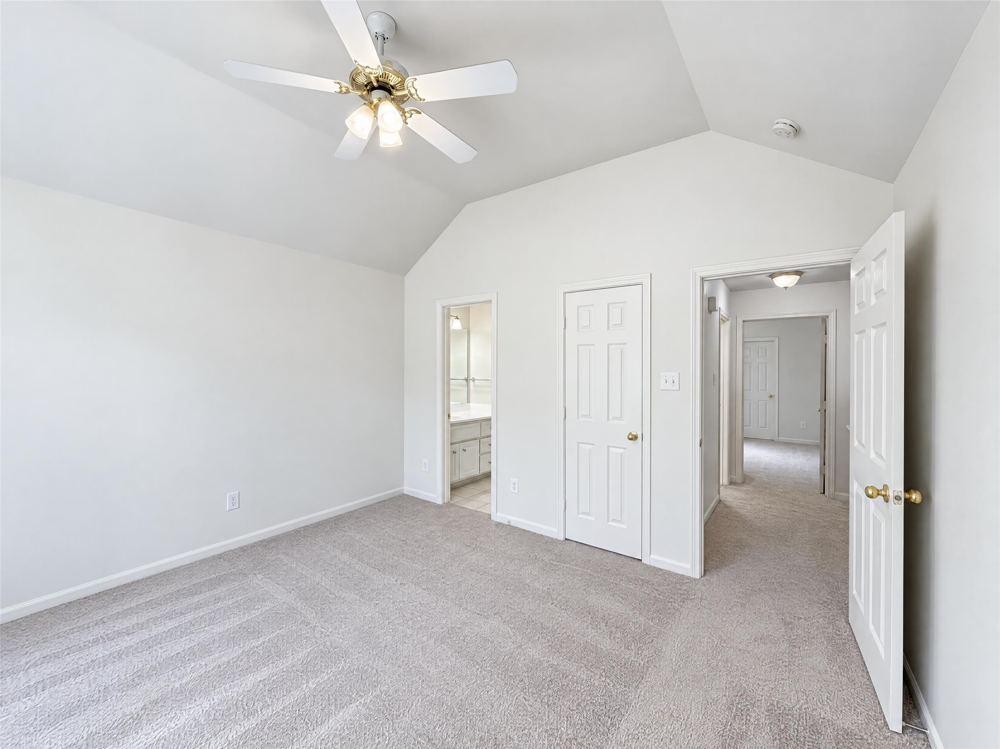 3407 Woodbine Place, Pearland, TX 77584