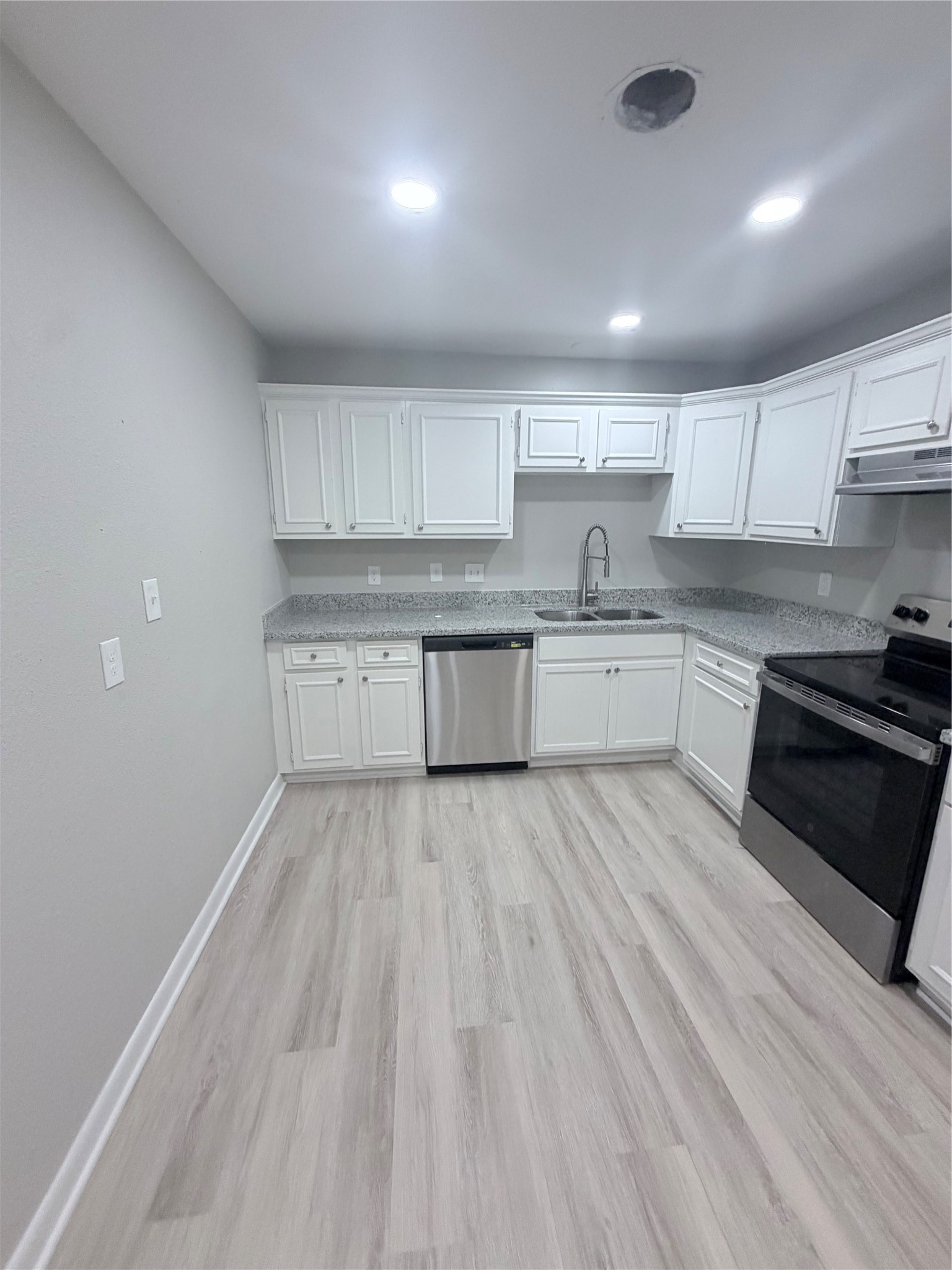 2810 Patricia Street, La Marque, TX 77568