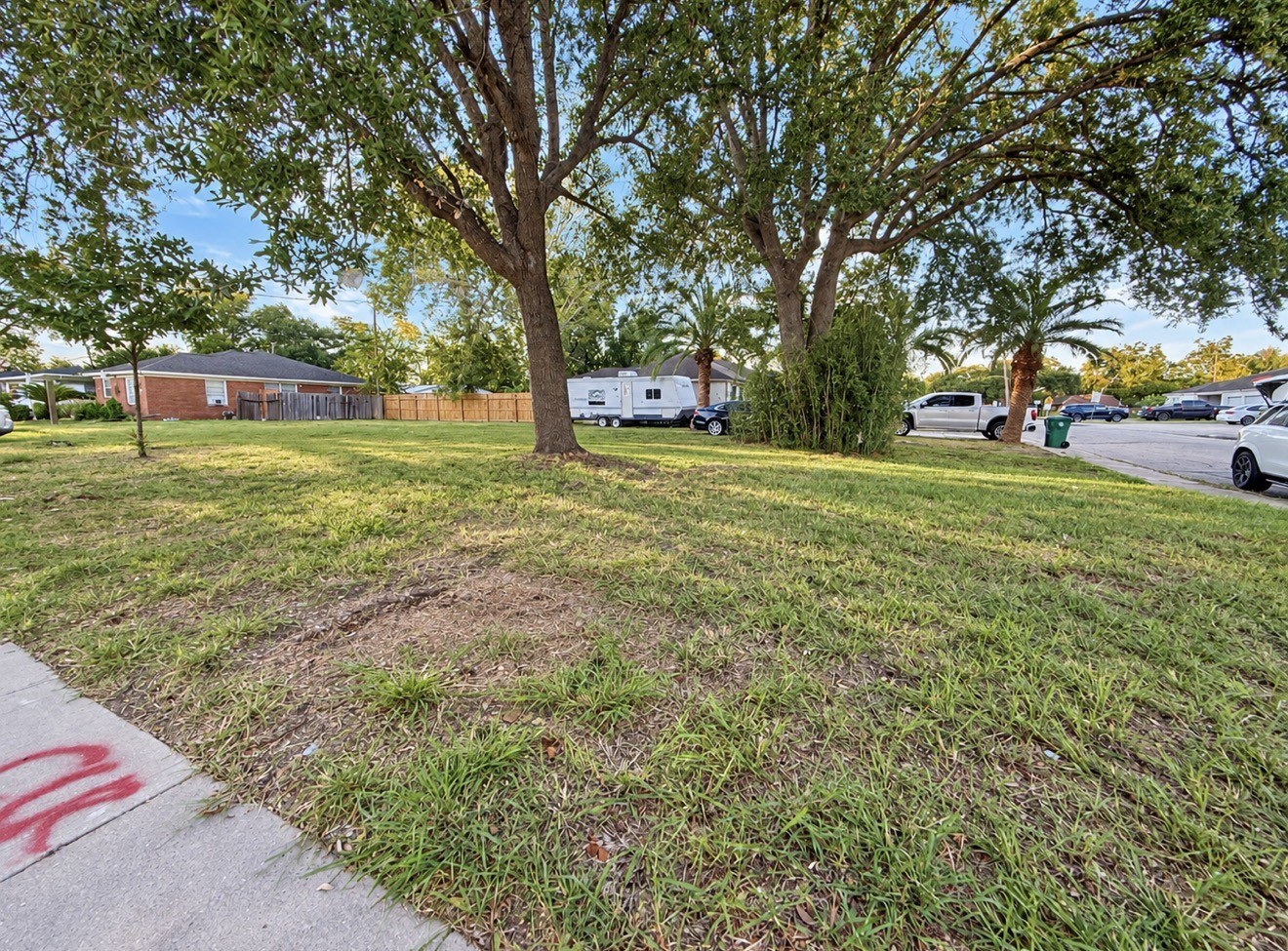 606 West Avenue, Pasadena, TX 77502