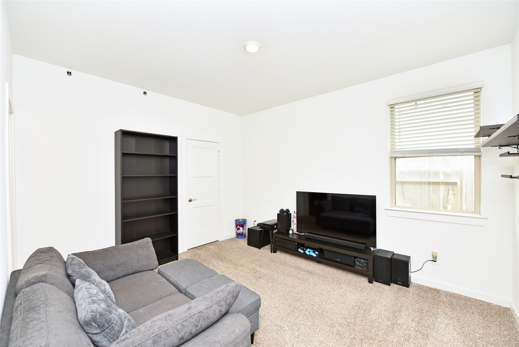 1533 Sunrise Gables Drive, Katy, TX 77493