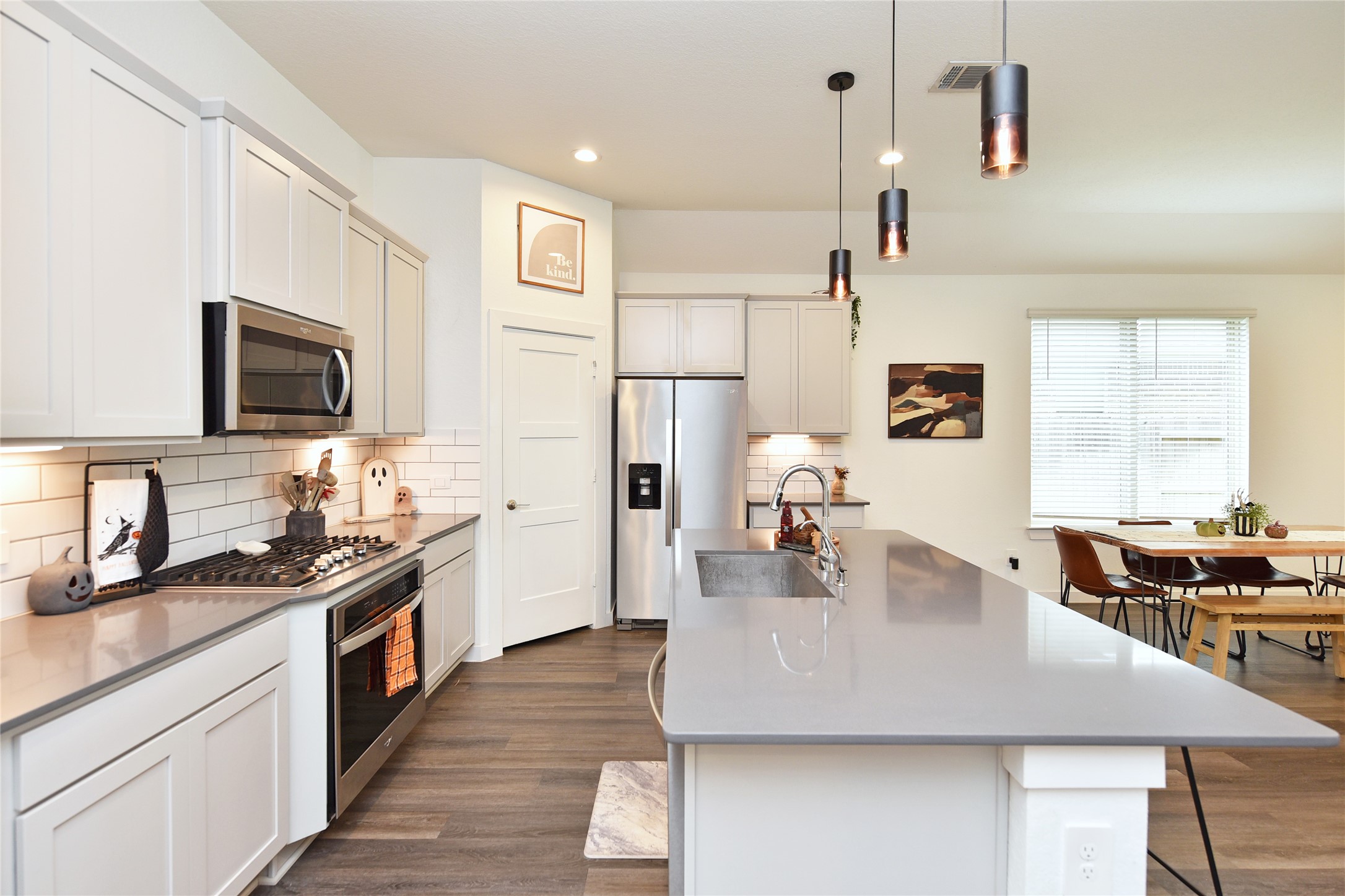 1533 Sunrise Gables Drive, Katy, TX 77493