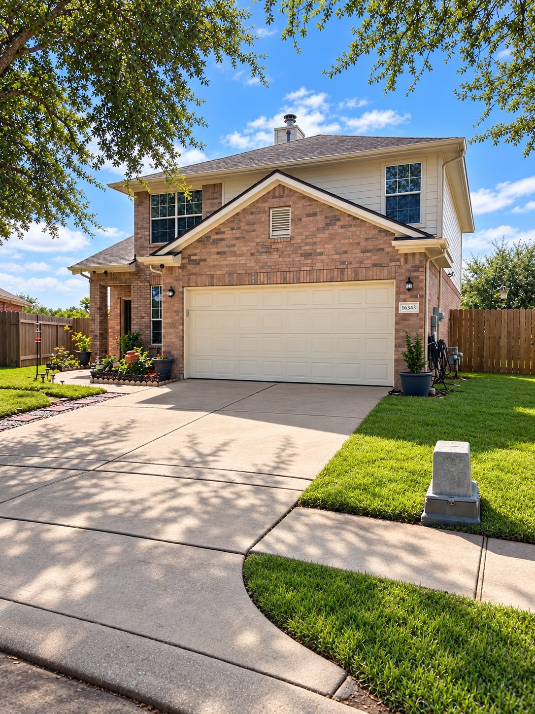 16343 Bettong Court, Sugar Land, TX 77498 16343 Bettong Court, Sugar Land, TX 77498