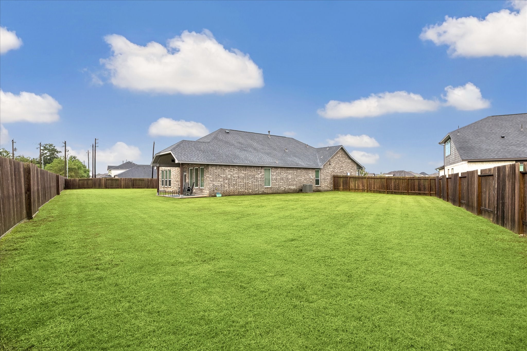 505 Zinfandel Court, Alvin, TX 77511