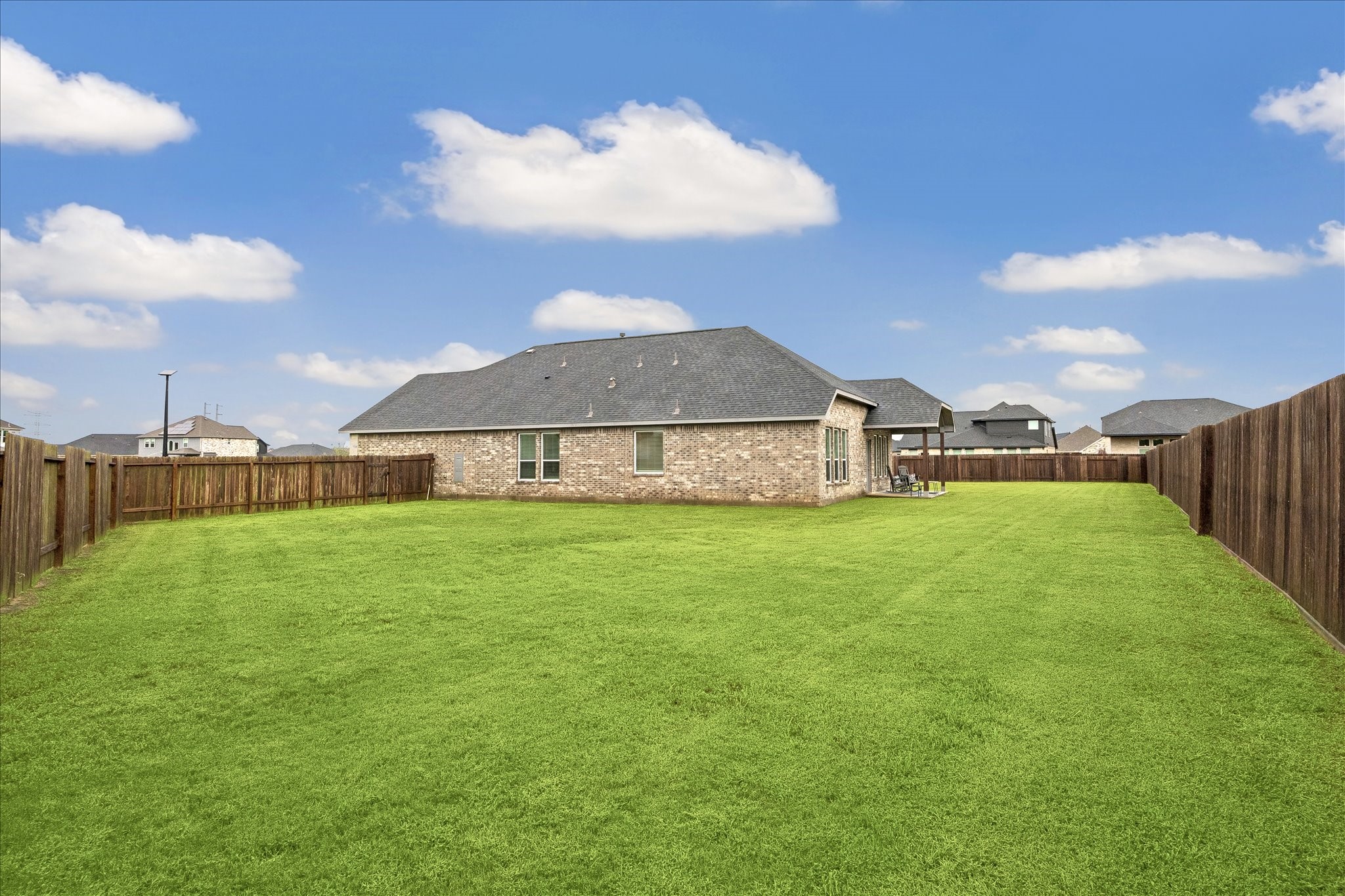 505 Zinfandel Court, Alvin, TX 77511