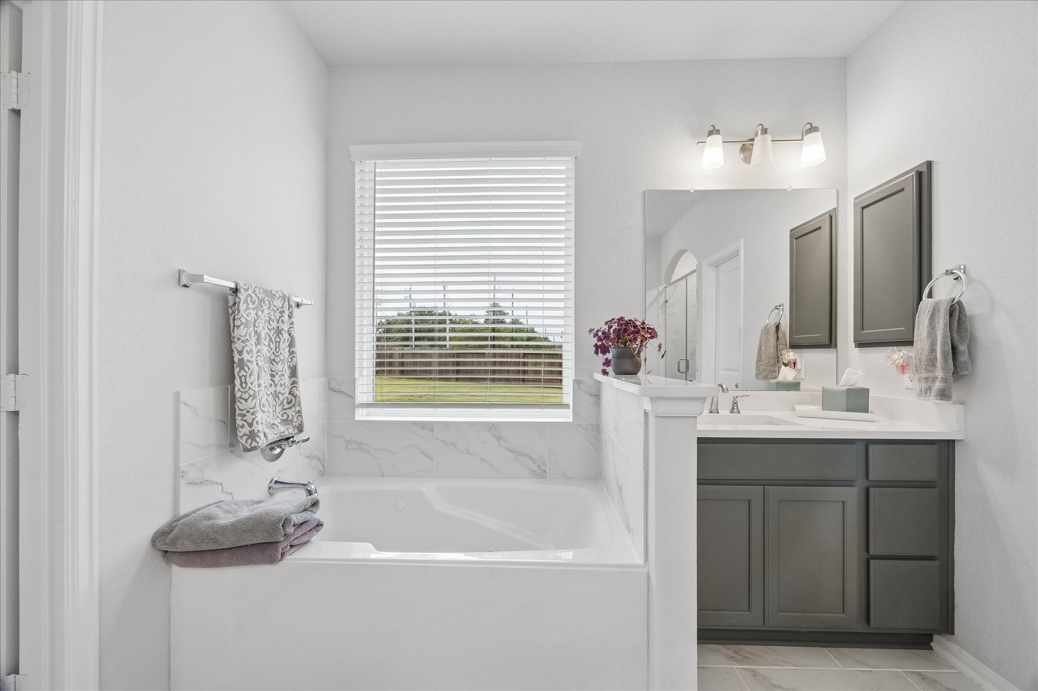 505 Zinfandel Court, Alvin, TX 77511