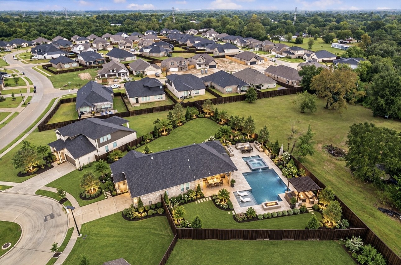 Conceptional rendering showing what is capable with the largest lot in the neighborhood. Image does not represent actual proerpty as is. Note there is no direct back neighbors.
