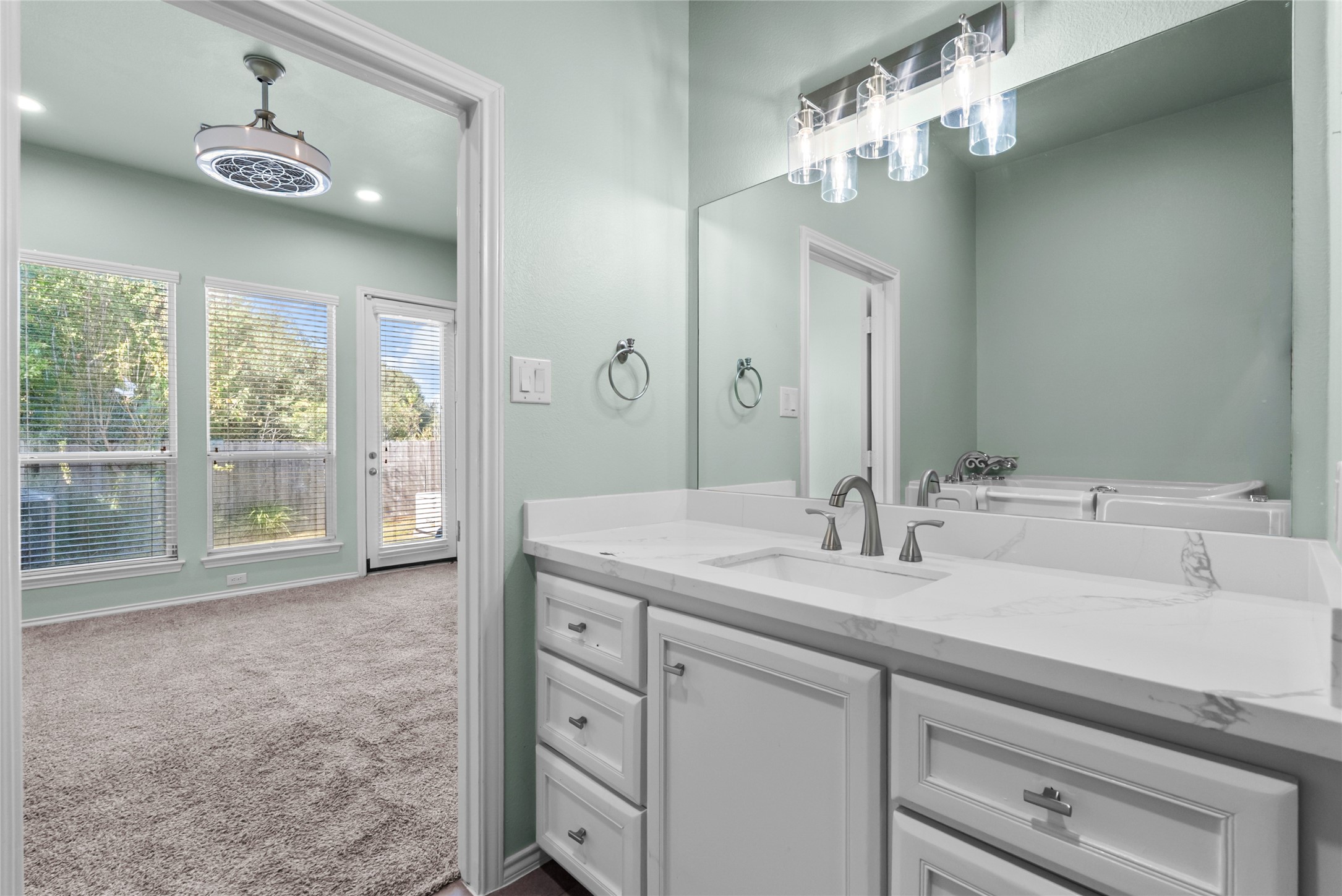 6607 Independence Boulevard, Baytown, TX 77521