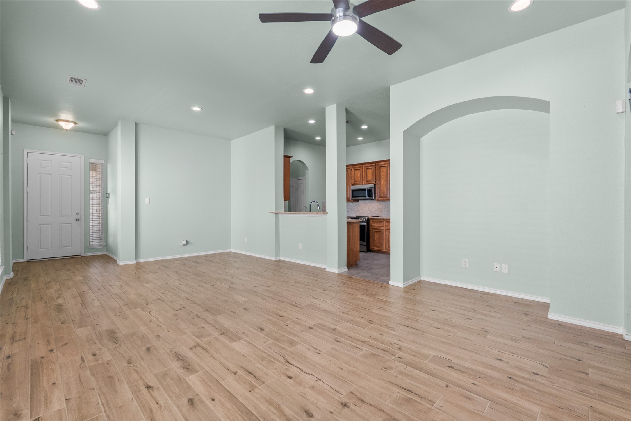 6607 Independence Boulevard, Baytown, TX 77521 6607 Independence Boulevard, Baytown, TX 77521