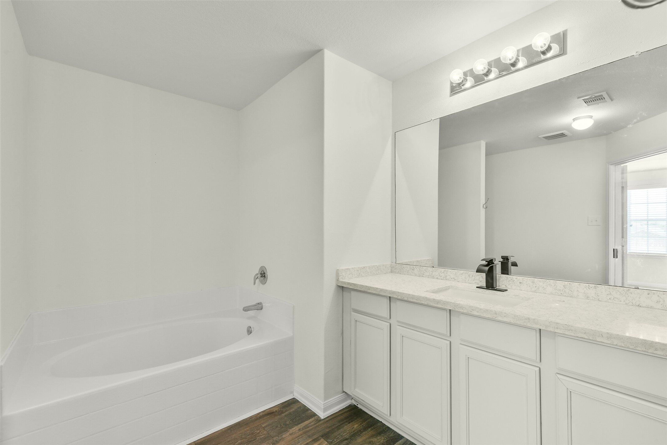 2921 Seacrest Lane, La Marque, TX 77568