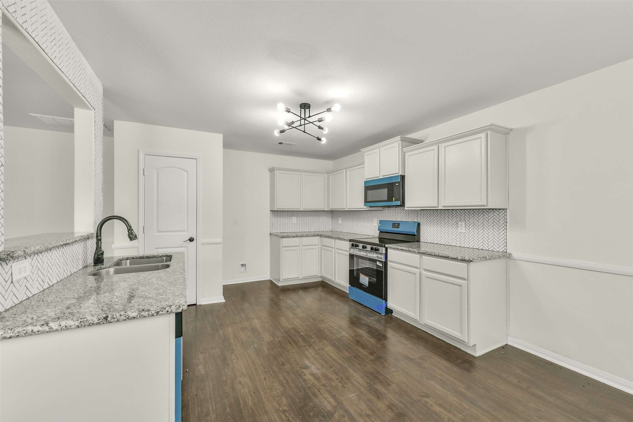 2921 Seacrest Lane, La Marque, TX 77568