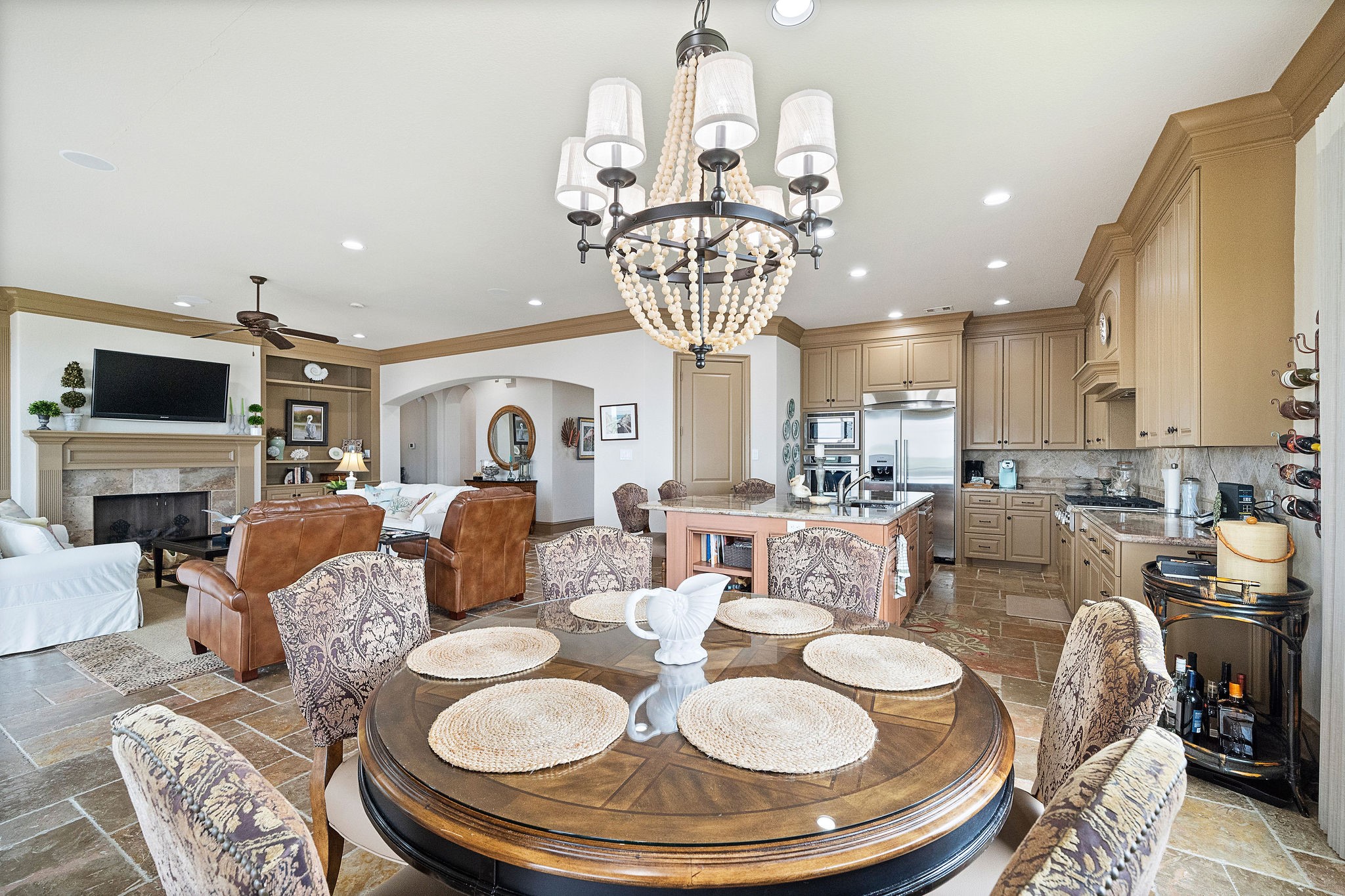 21 Loggerhead, Hitchcock, TX 77563