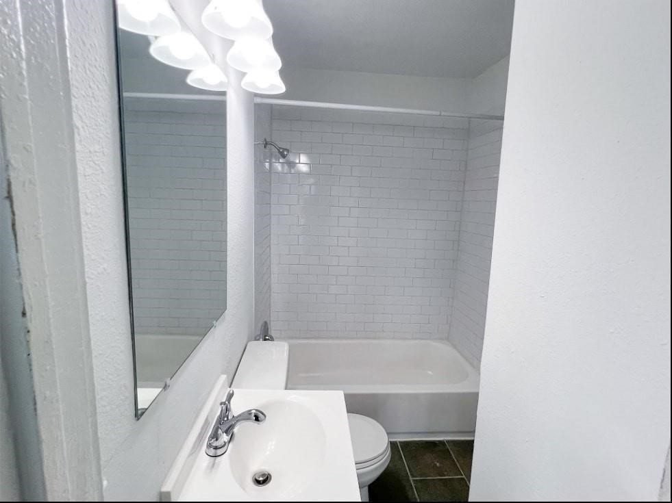 11 Norwood Street, #7, Houston, TX 77011