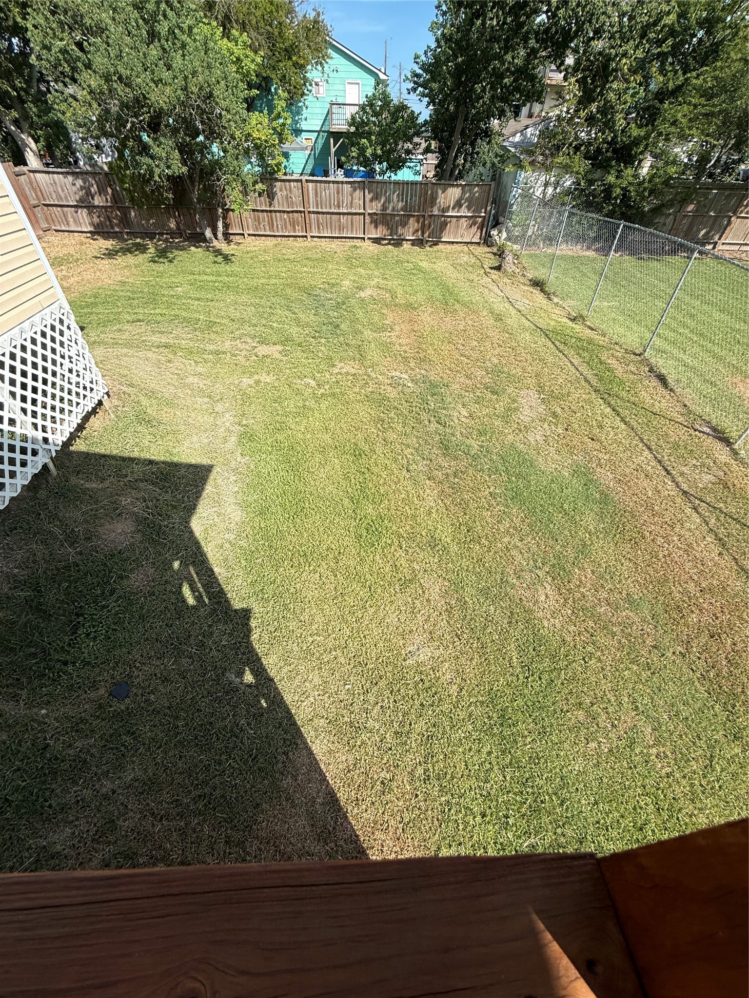 811 6th Street N, San Leon, TX 77539