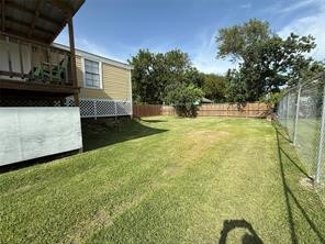 811 6th Street N, San Leon, TX 77539