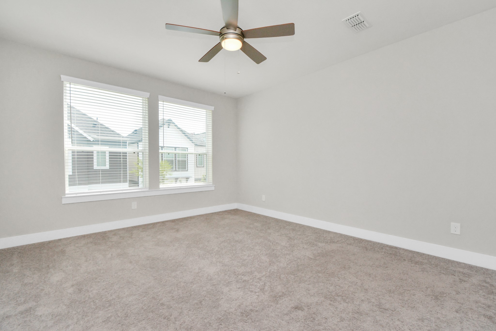 726 Strawberry Pines Court, Houston, TX 77009