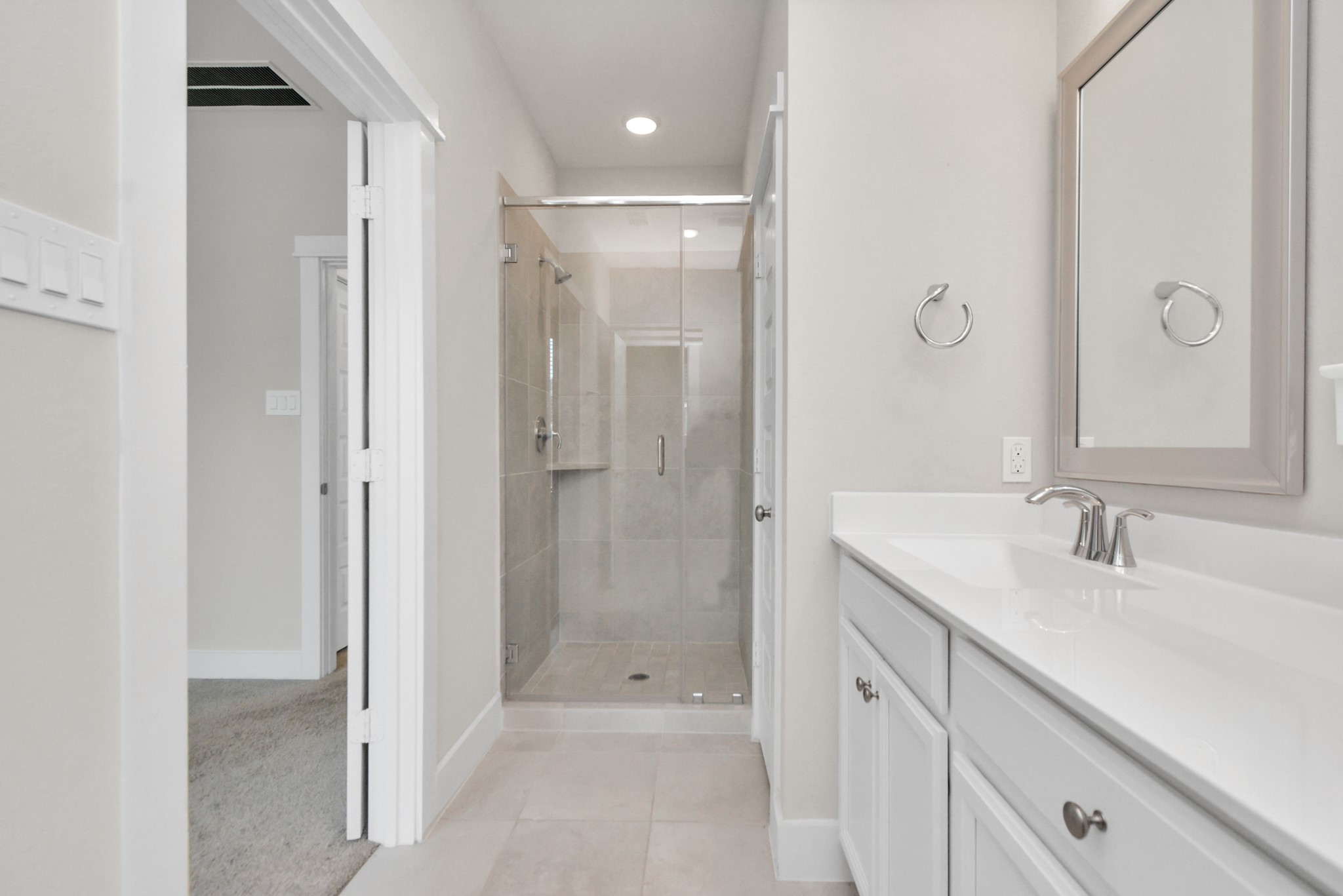 726 Strawberry Pines Court, Houston, TX 77009