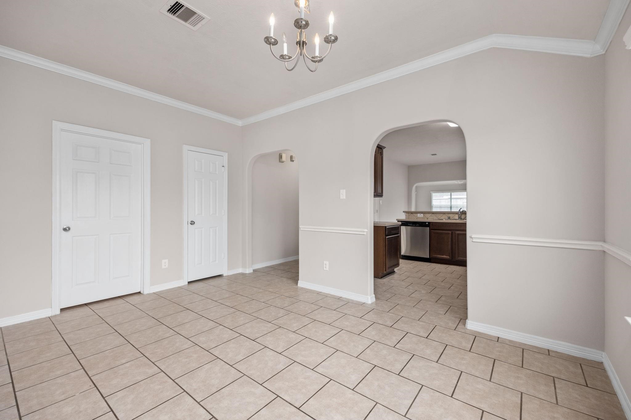 13202 Southern Creek Drive, Pearland, TX 77584