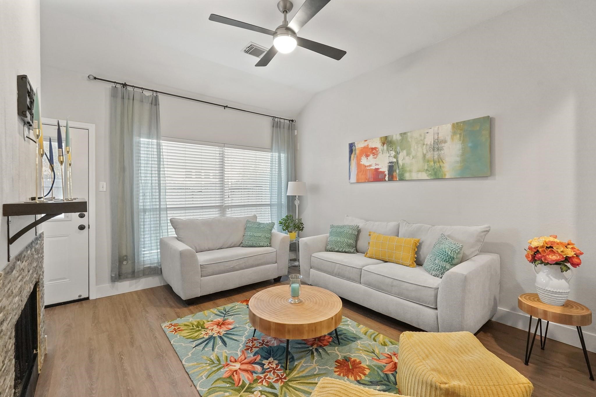 8915 Summer Ash Lane, Sugar Land, TX 77479
