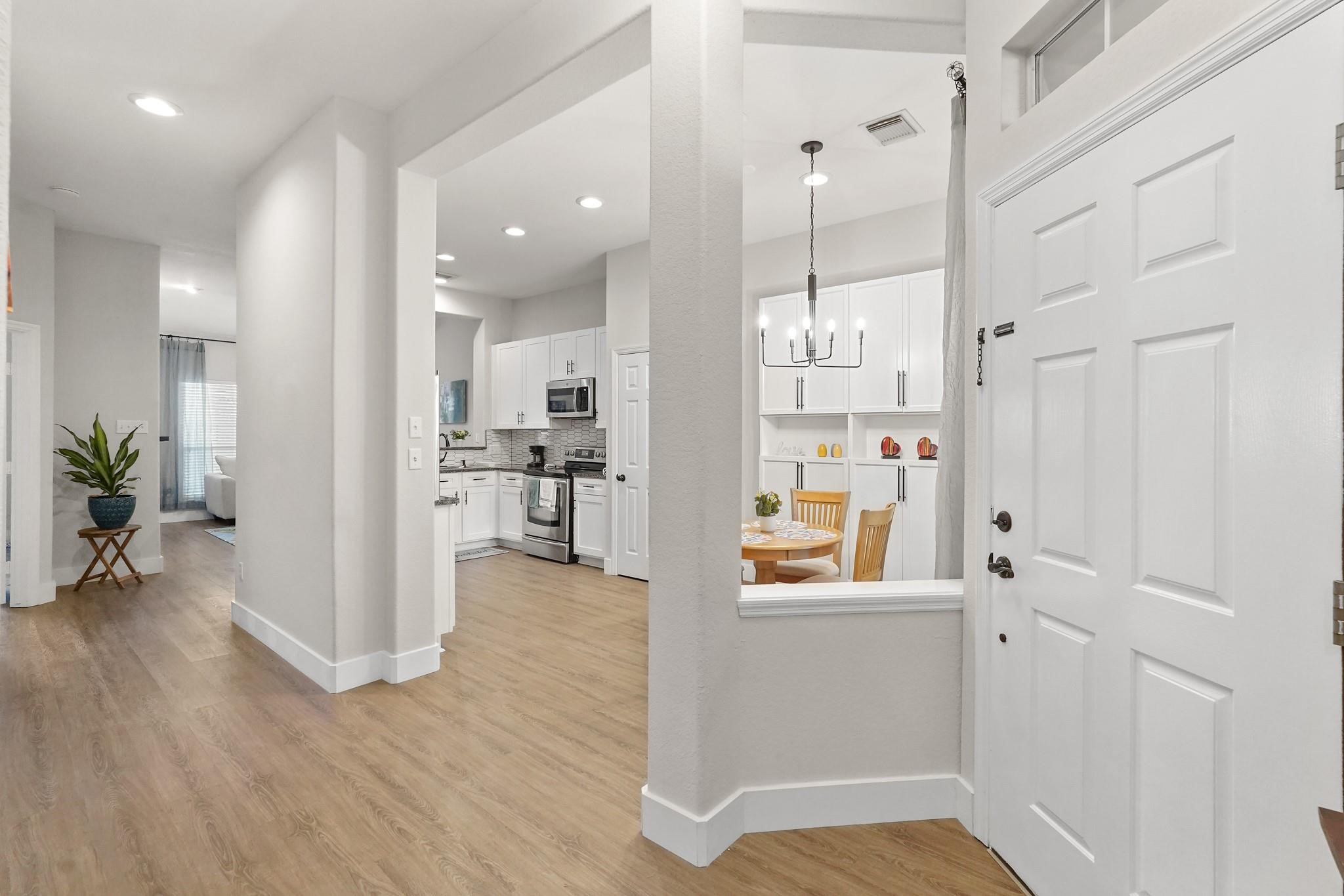 8915 Summer Ash Lane, Sugar Land, TX 77479