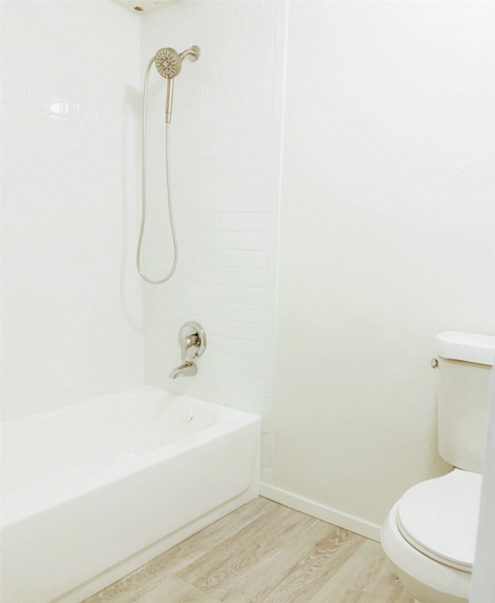 2100 Wilcrest Drive, #123, Houston, TX 77042