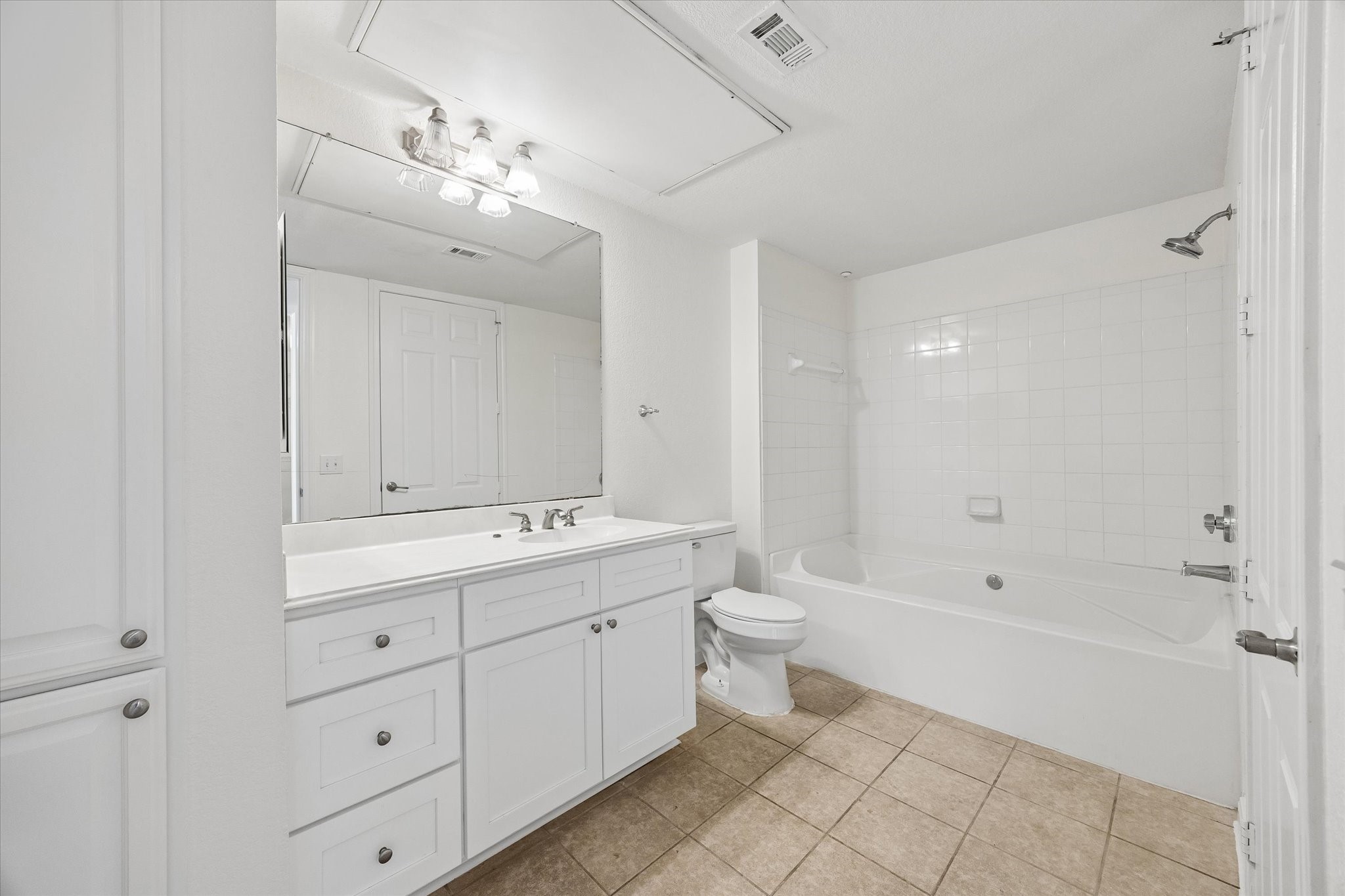 7575 Kirby Drive, #2217, Houston, TX 77030