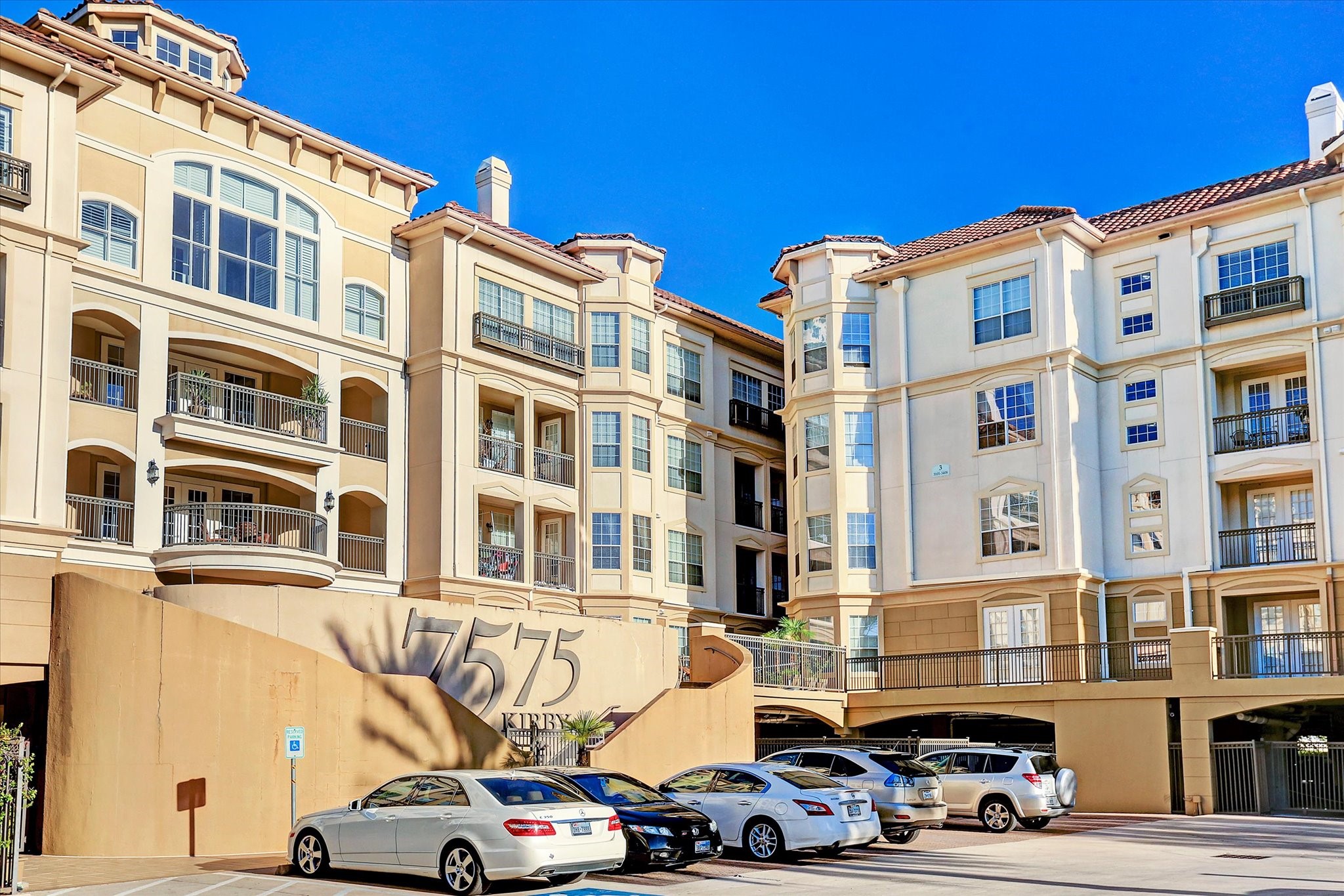 7575 Kirby Drive, #2217, Houston, TX 77030