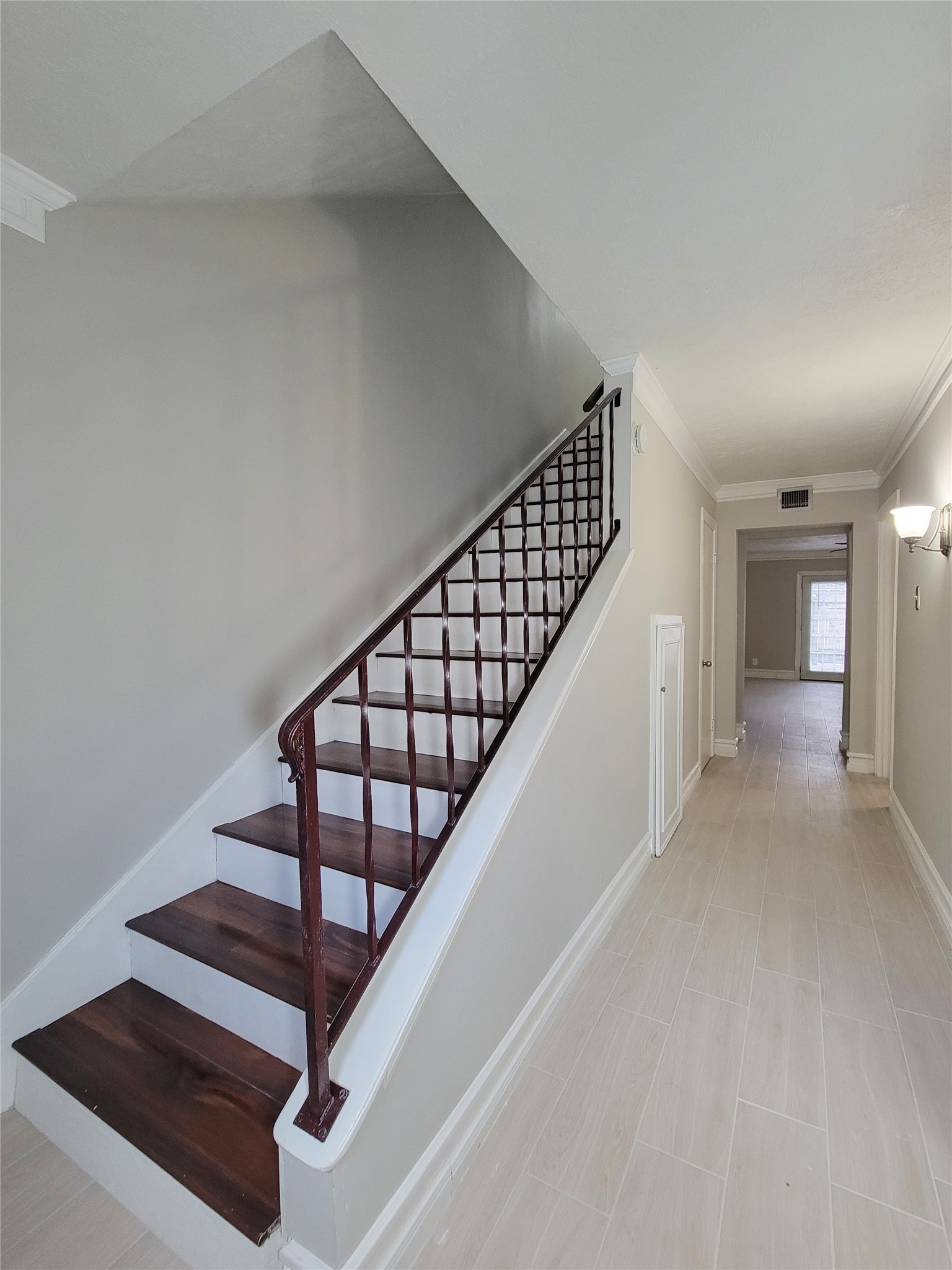 5239 Arboles Drive, #P, Houston, TX 77035