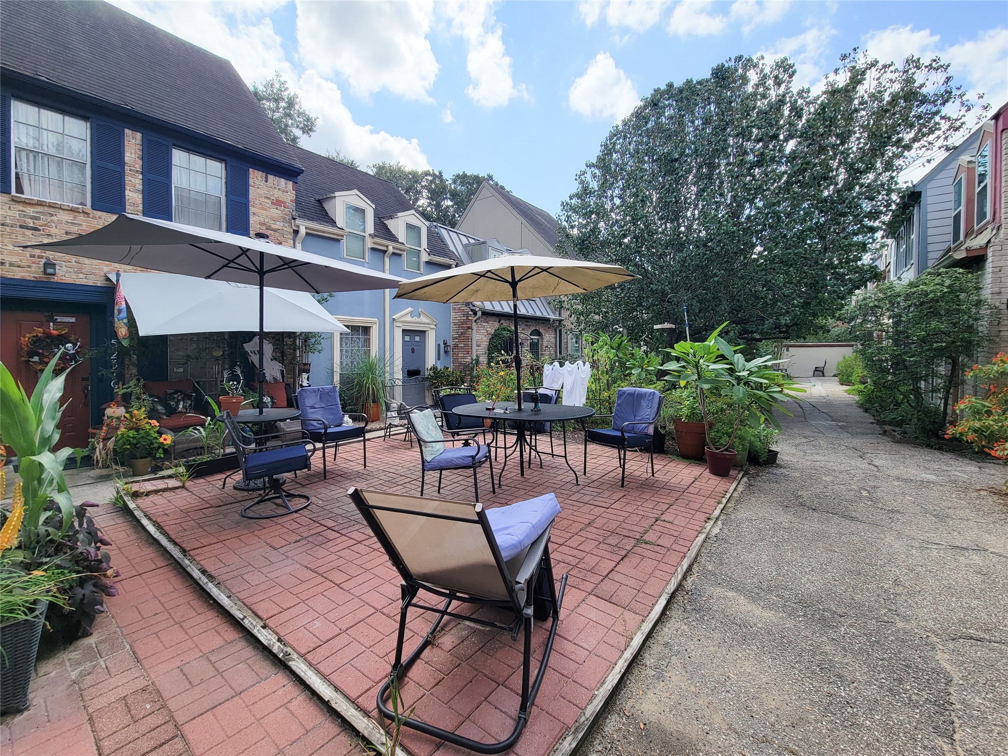 5239 Arboles Drive, #P, Houston, TX 77035